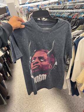Dennis Rodman The Worm Graphic T-Shirt Size Small